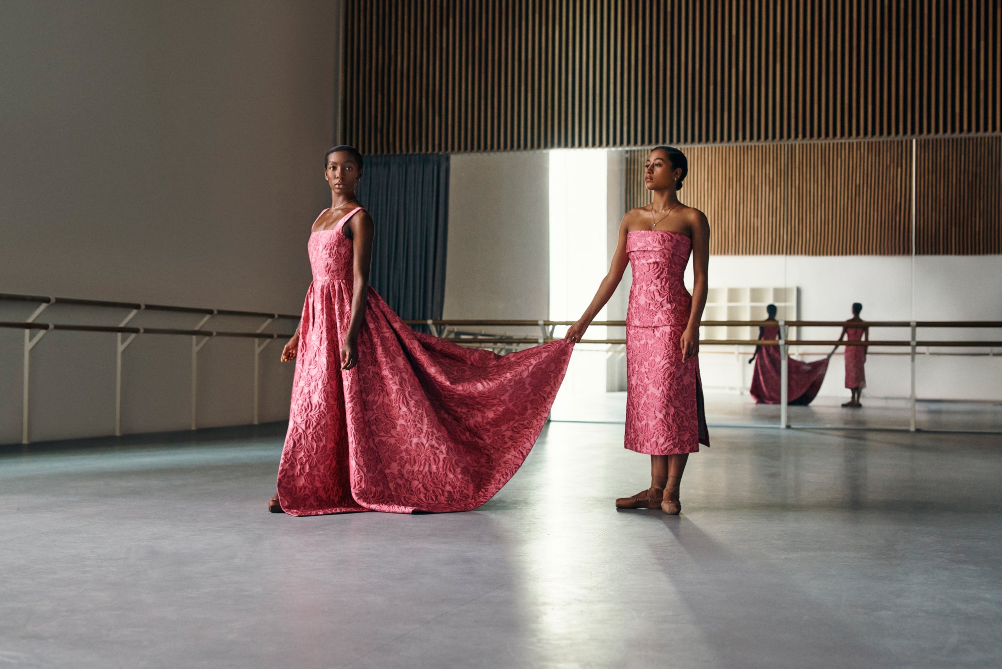 emilia wickstead pink coat dress Emilia Wickstead Fall 2022 Ready-to-Wear Fashion Show