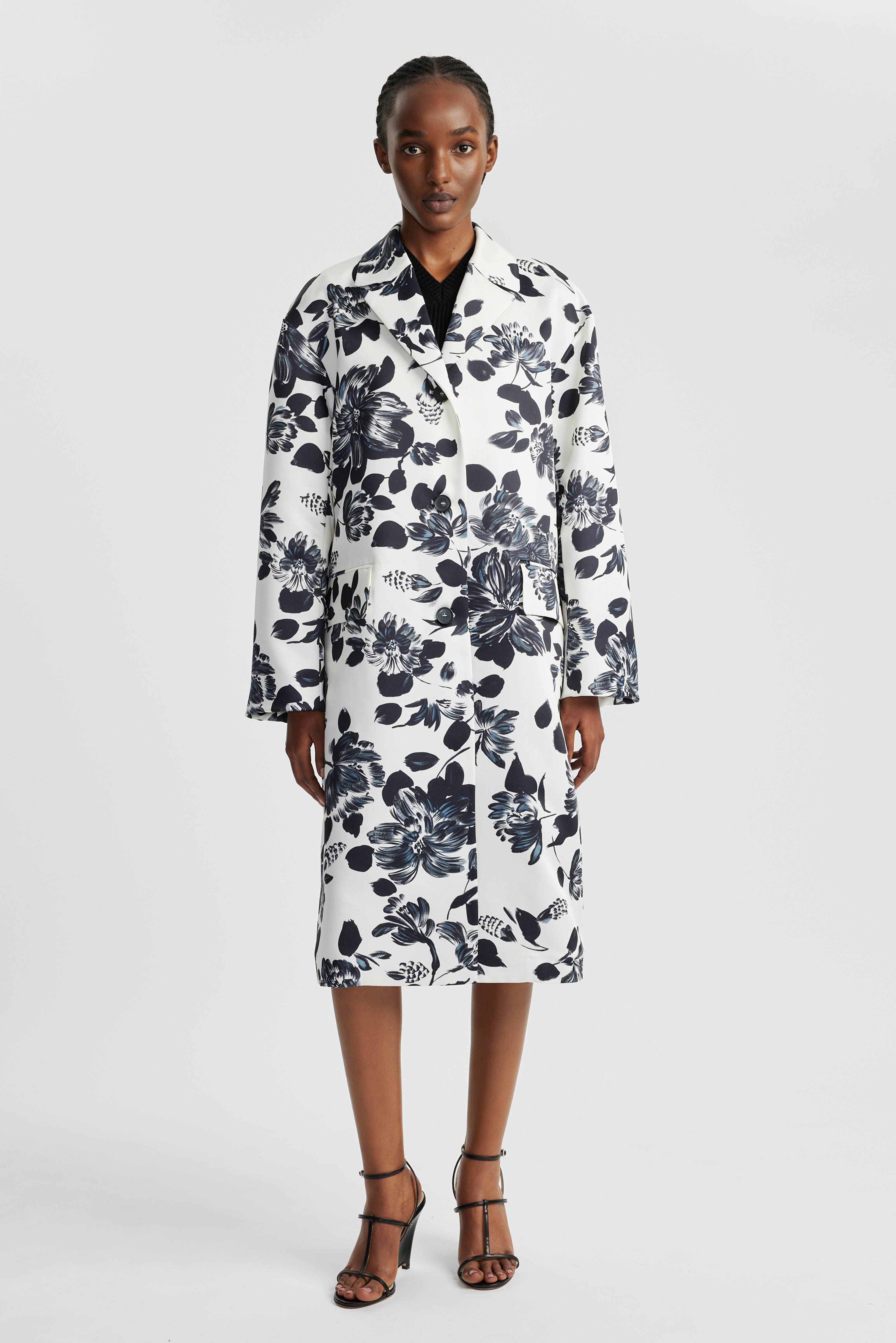 Kahu Coat in Black Floral Printed Twill