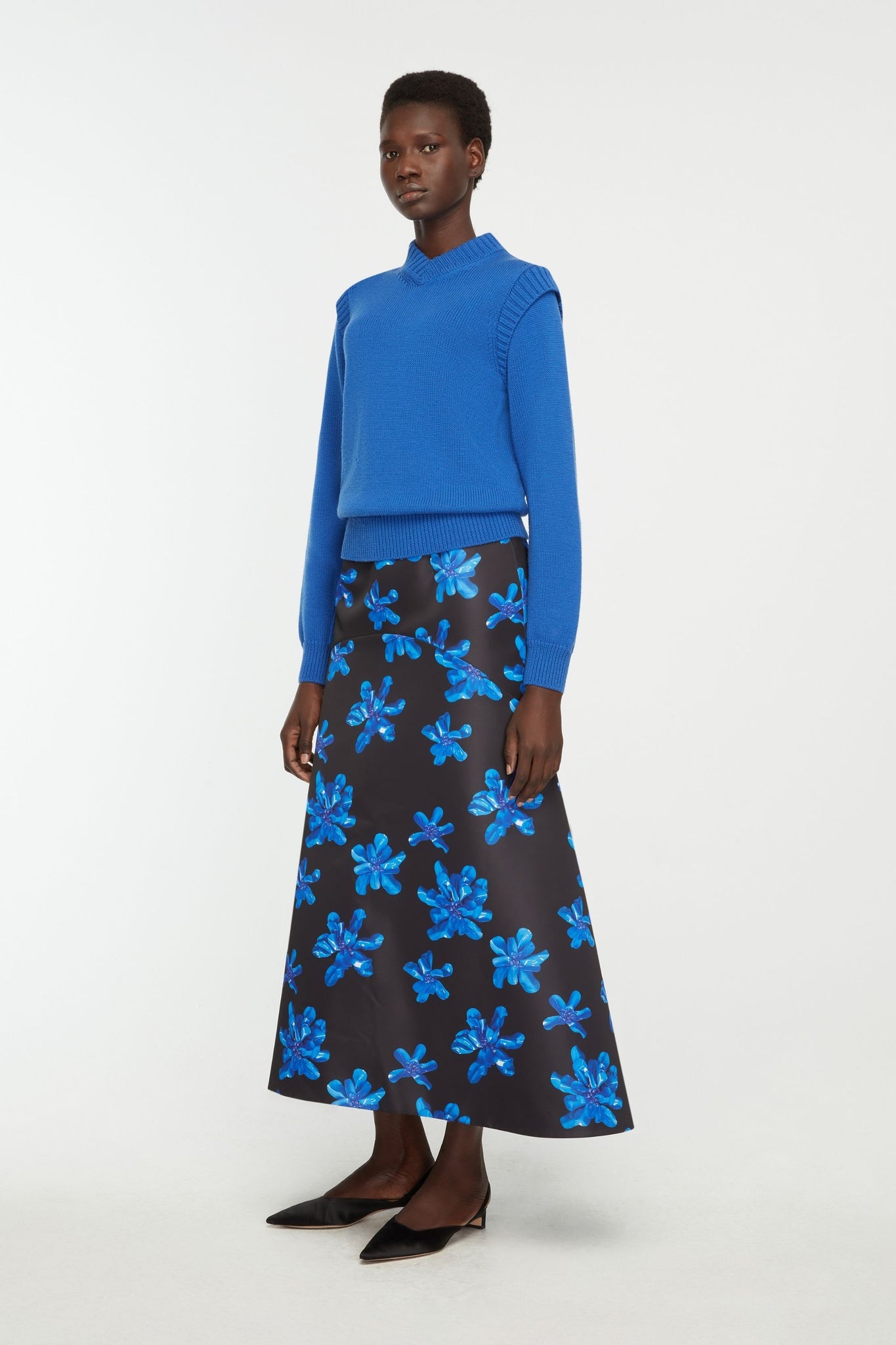 Kit Knit In Cobalt Blue Merino Wool| Emilia Wickstead 