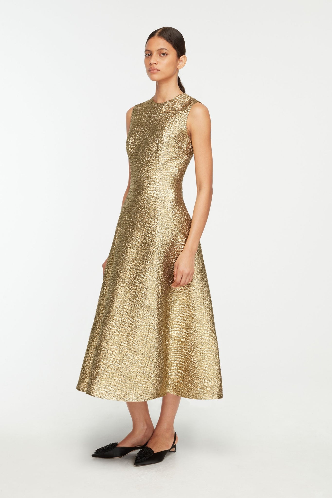 Mara Dress In Gold Metallic Seersucker