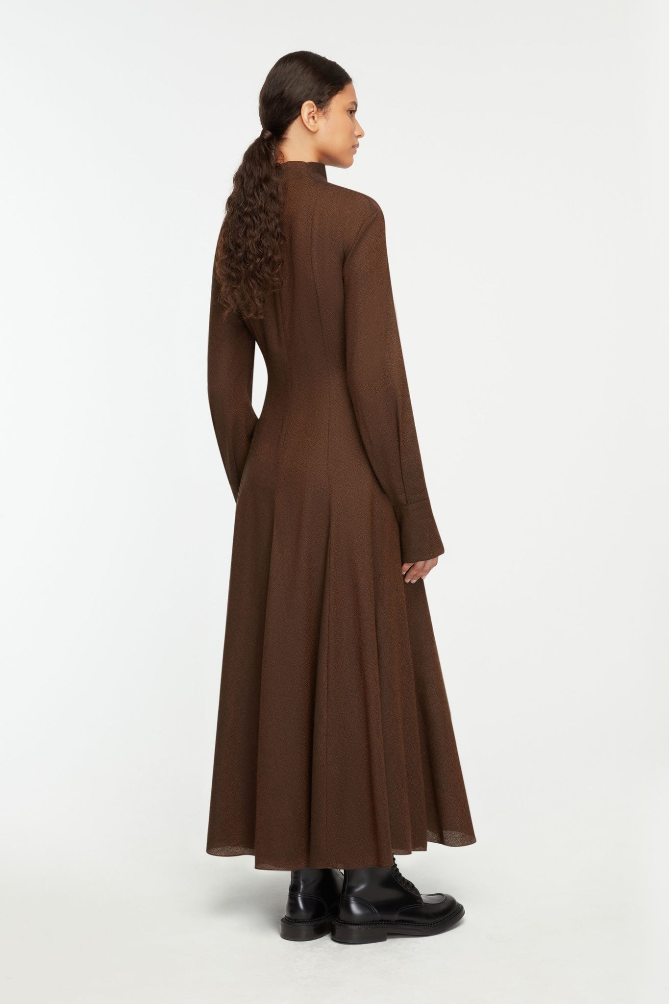 Avara Dress In Cinnamon Twill Wool
