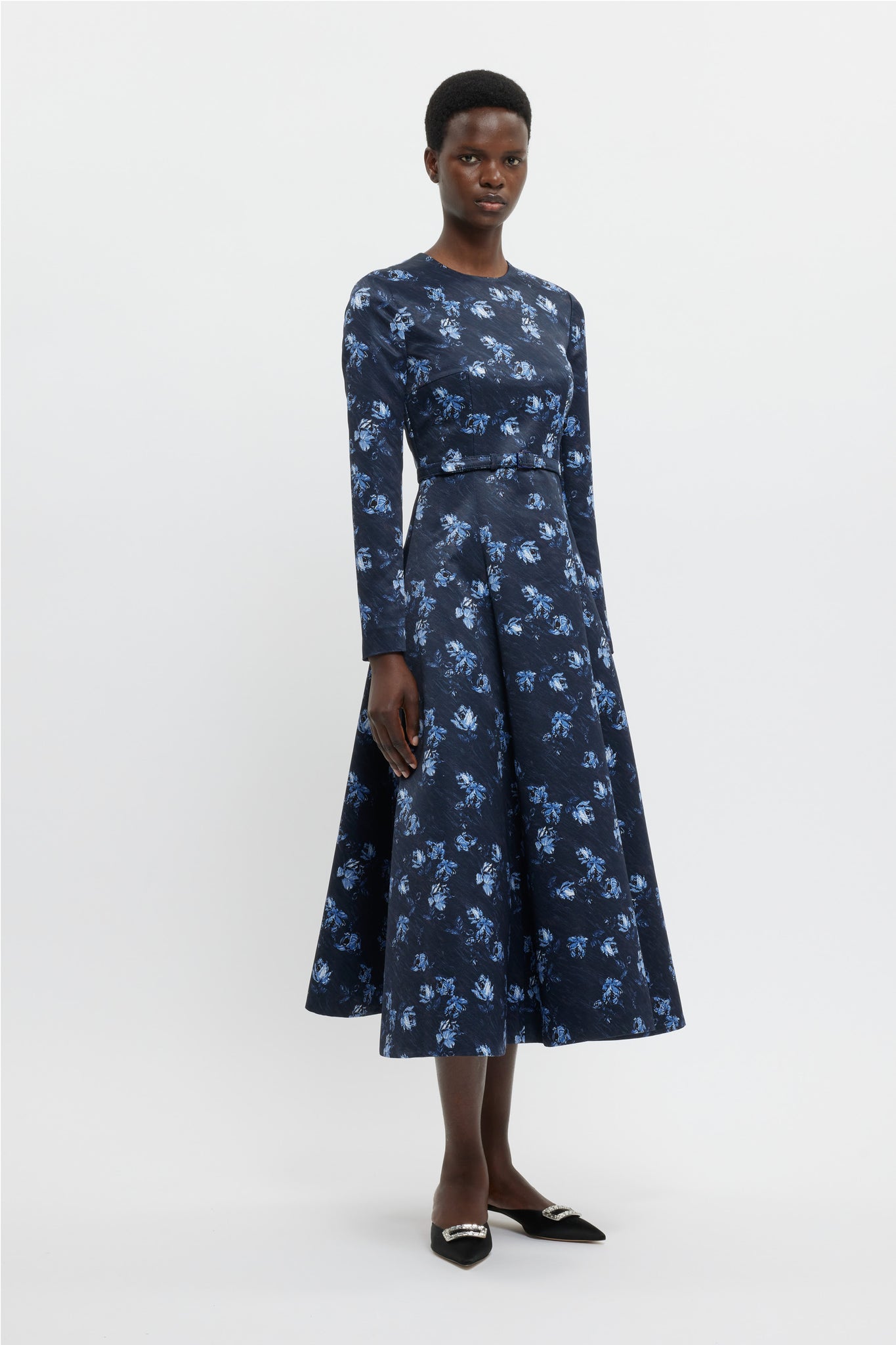 Capucine Dress In Ditsy Rose On Navy Taffeta Faille - Emilia Wickstead