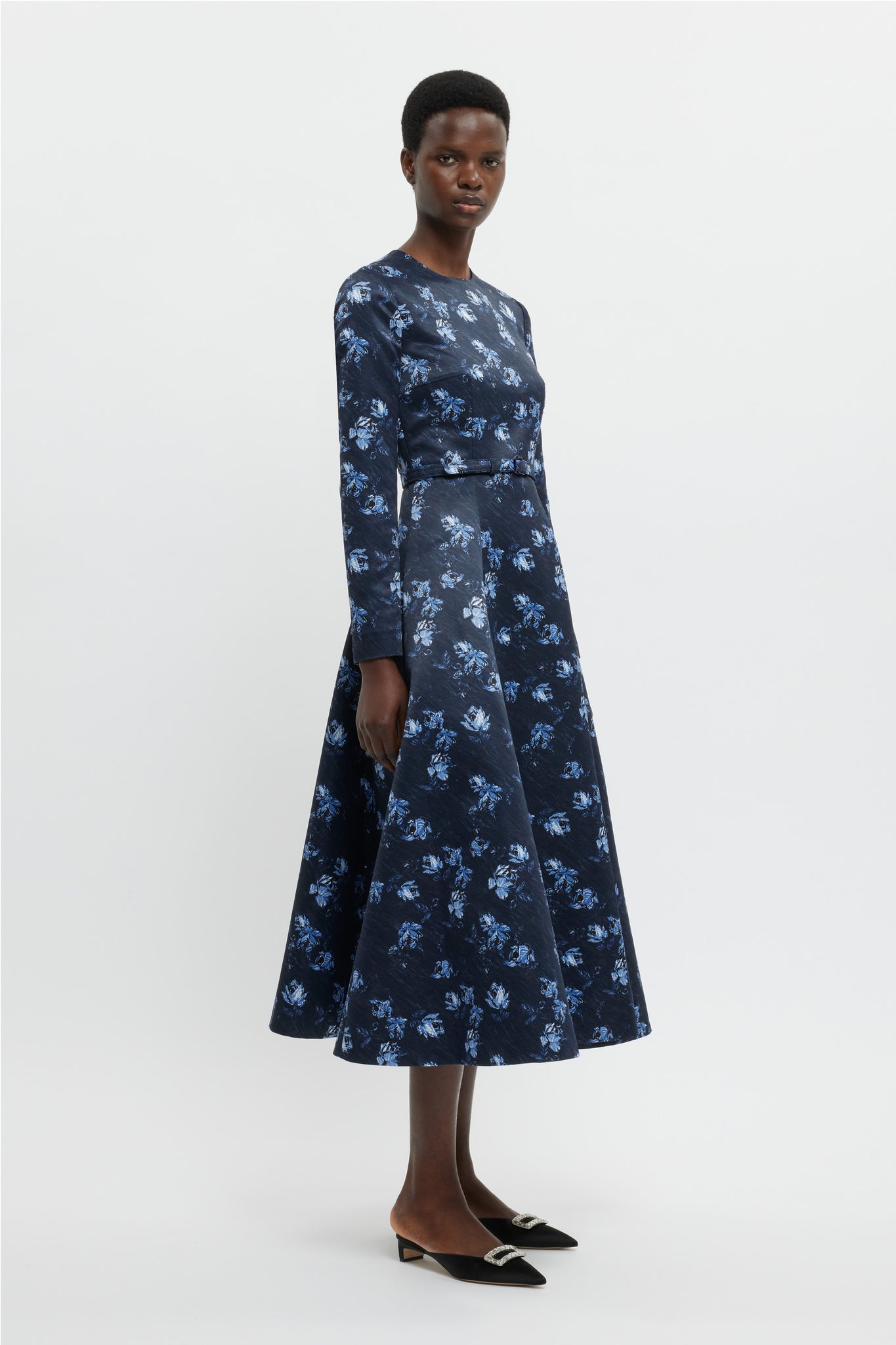 Capucine Dress In Ditsy Rose On Navy Taffeta Faille - Emilia Wickstead