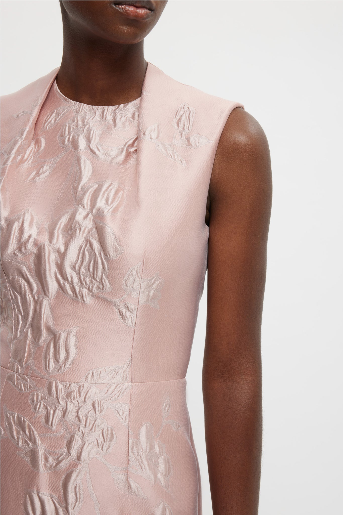 Kissa Dress In Pink Graphic Rose Jacquard - Emilia Wickstead