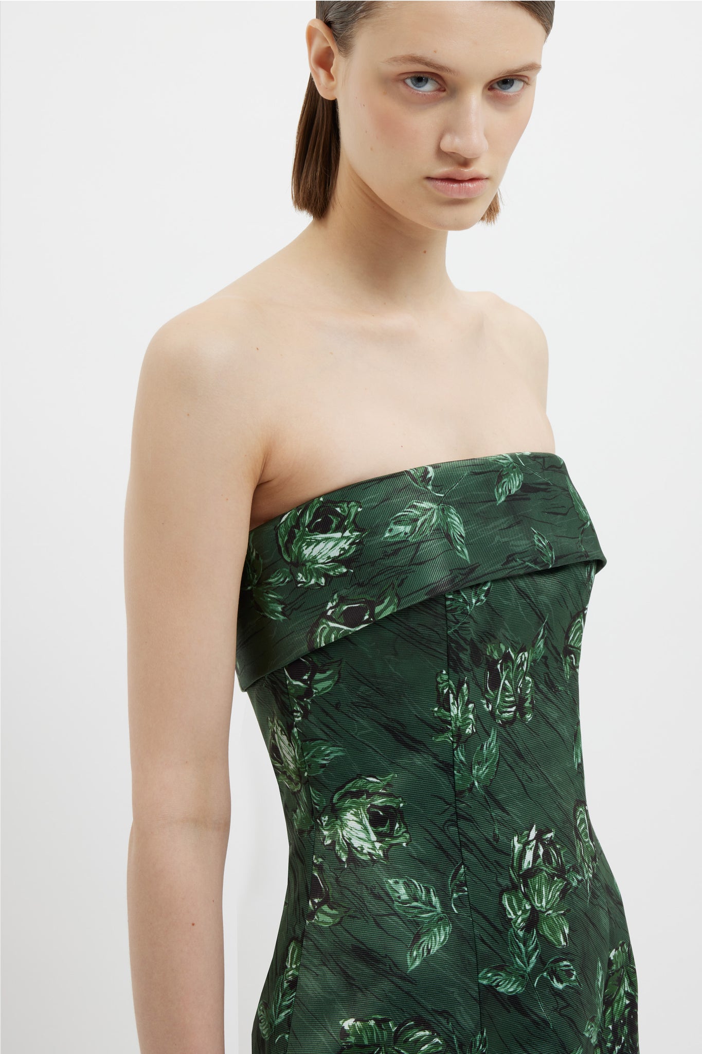 Keeley Strapless Dress In Green Roses On Marble Print Taffeta Faille - Emilia Wickstead