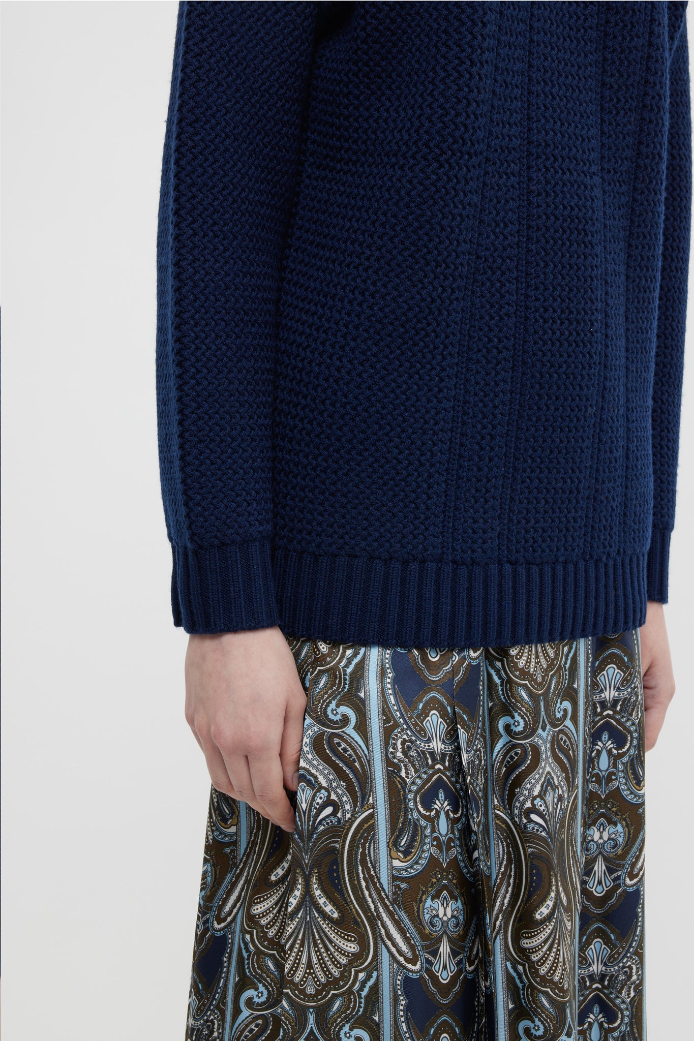 Combey Knit Sweater In Navy Cashfeel - Emilia Wickstead