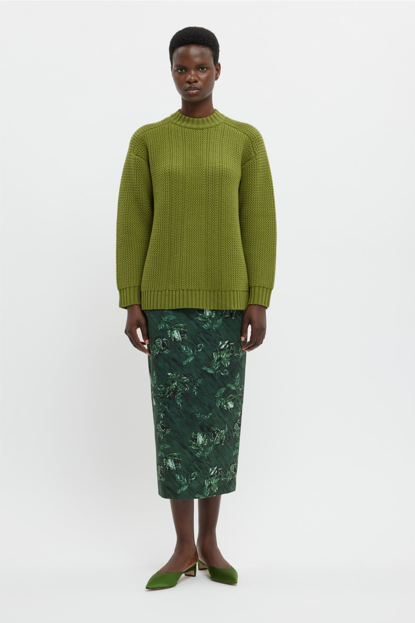 Lorelei Skirt In Green Roses On Marble Print Taffeta Faille - Emilia Wickstead