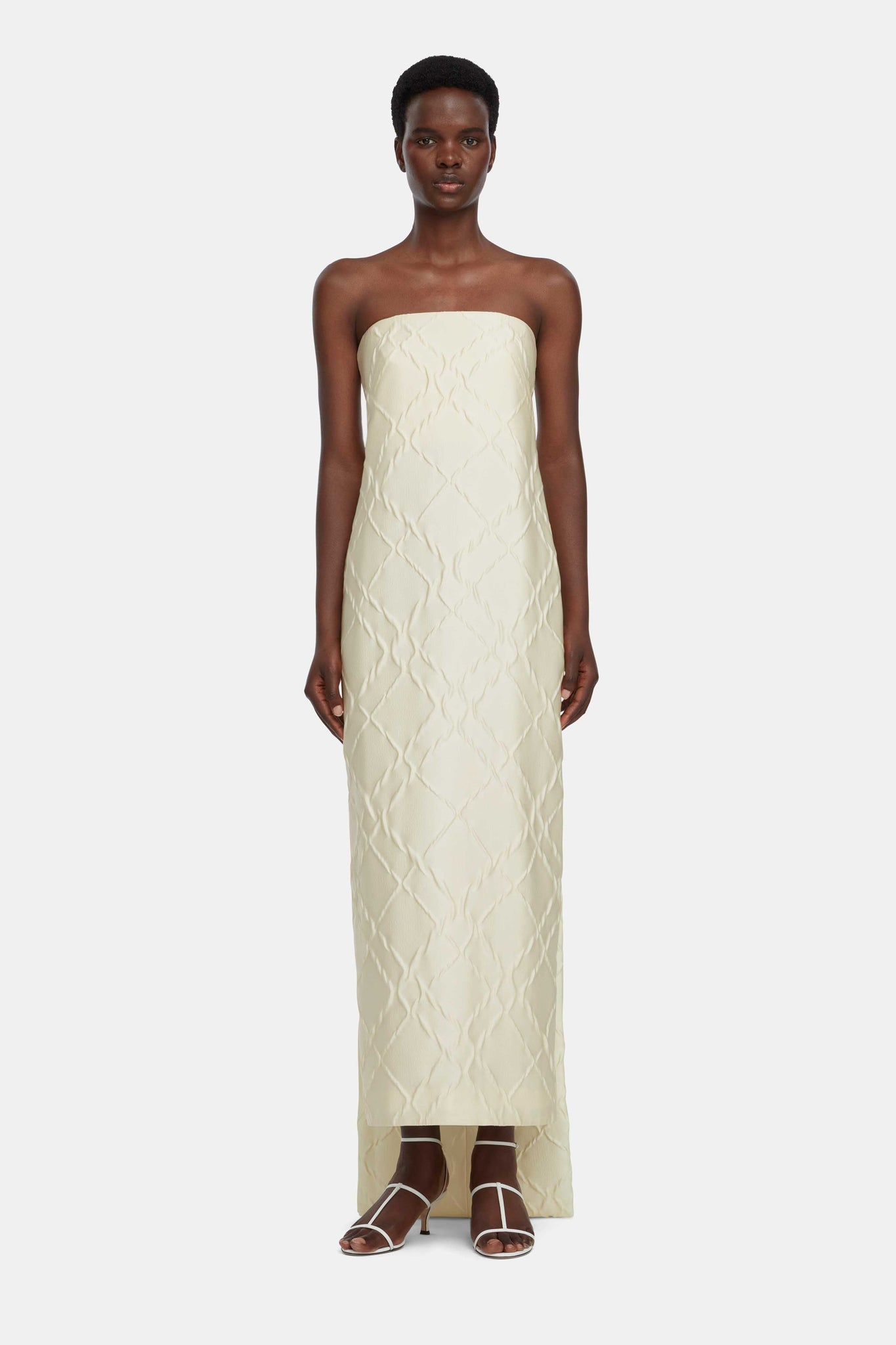 Hattie Strapless Dress with Train In Ivory Geometric Jacquard