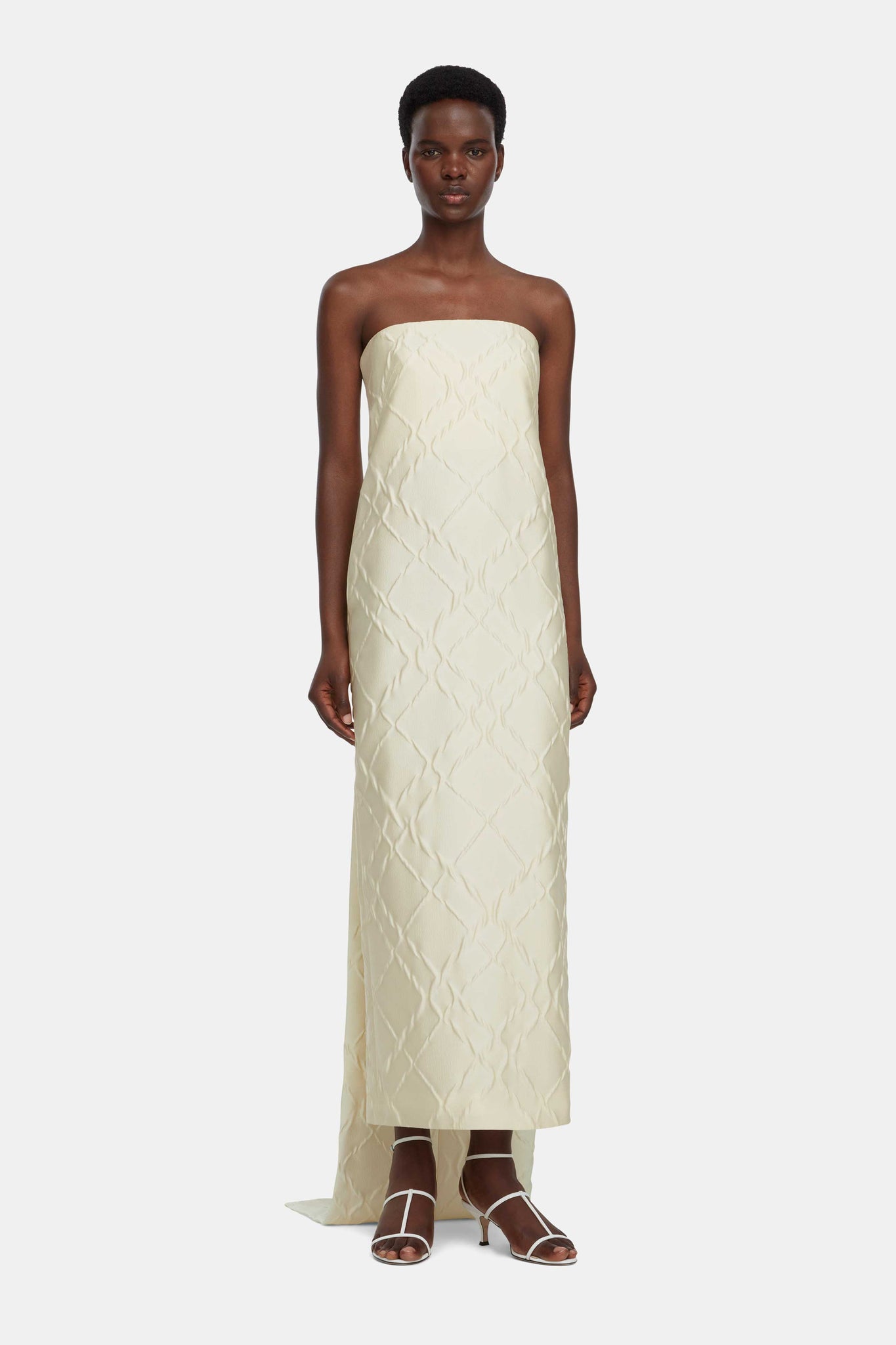 Hattie Strapless Dress with Train In Ivory Geometric Jacquard