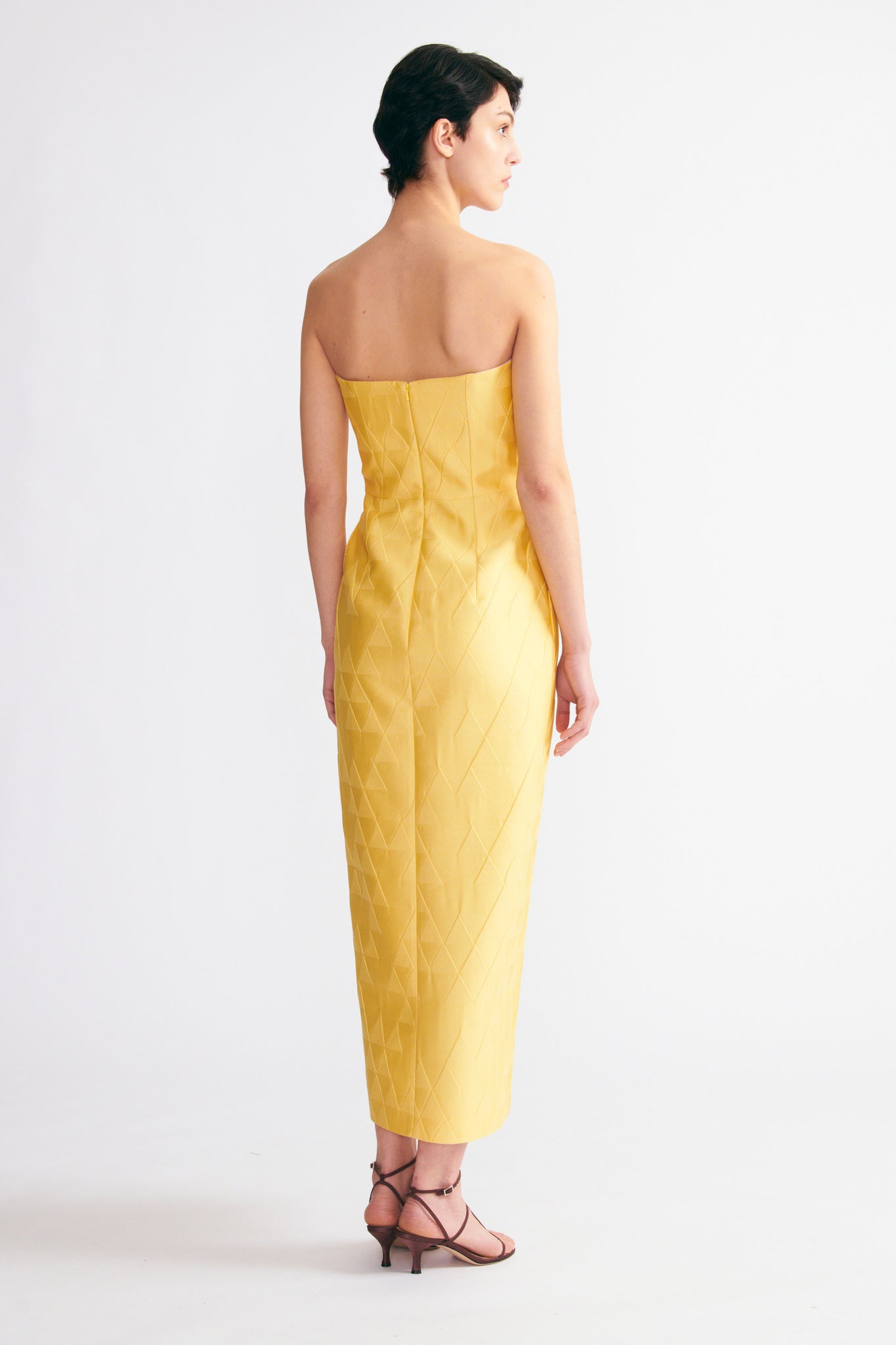 Pola Strapless Dress In Lemon Embossed Cloque | Emilia Wickstead