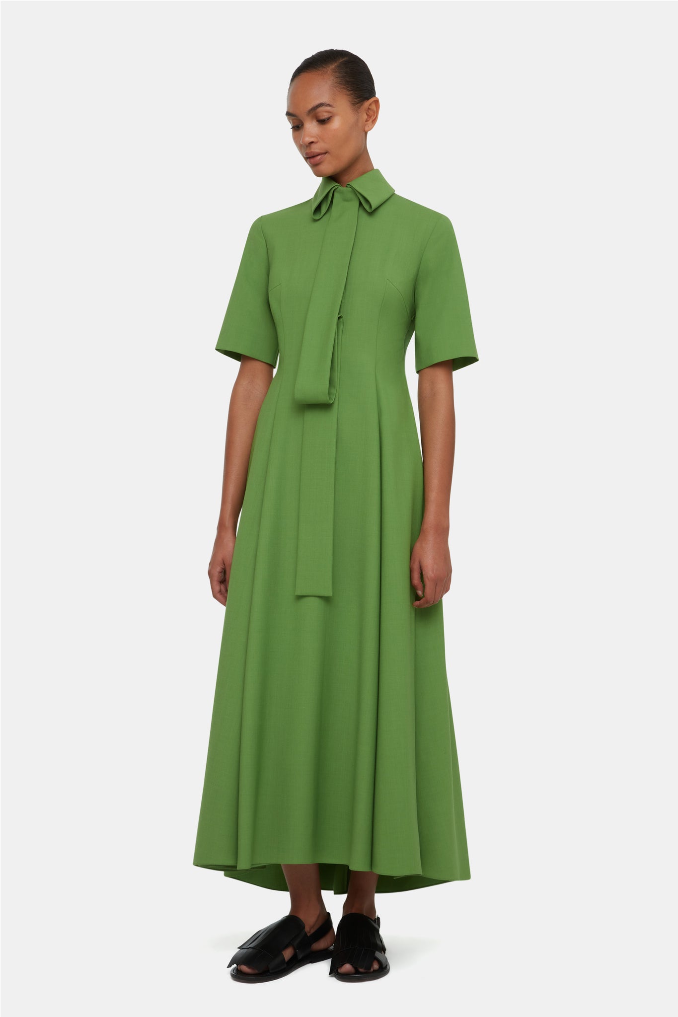 Iwona Dress In Green Summer Wool | Emilia Wickstead