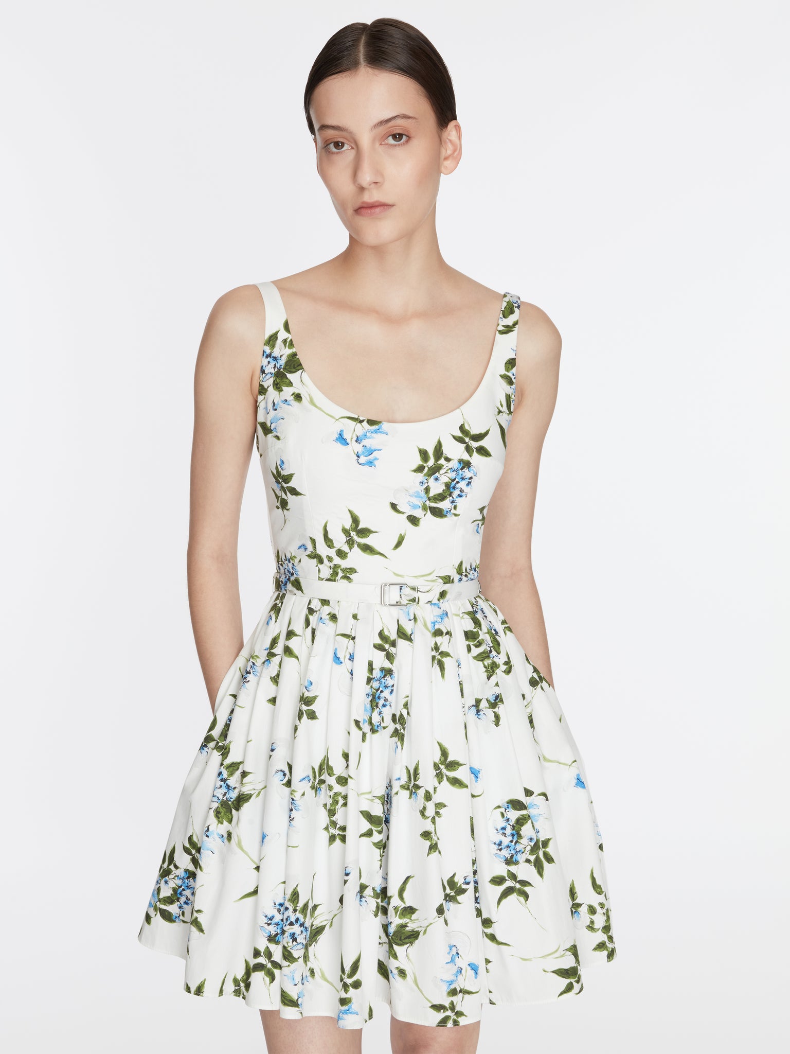 emilia wickstead mini dress Eglantine In Lilac Lillies & Cherry Print on White Organic Cotton idmaterial_1101 Playful yet poised ZW COLLECTION EMBROIDERED MIDI Size:4.0