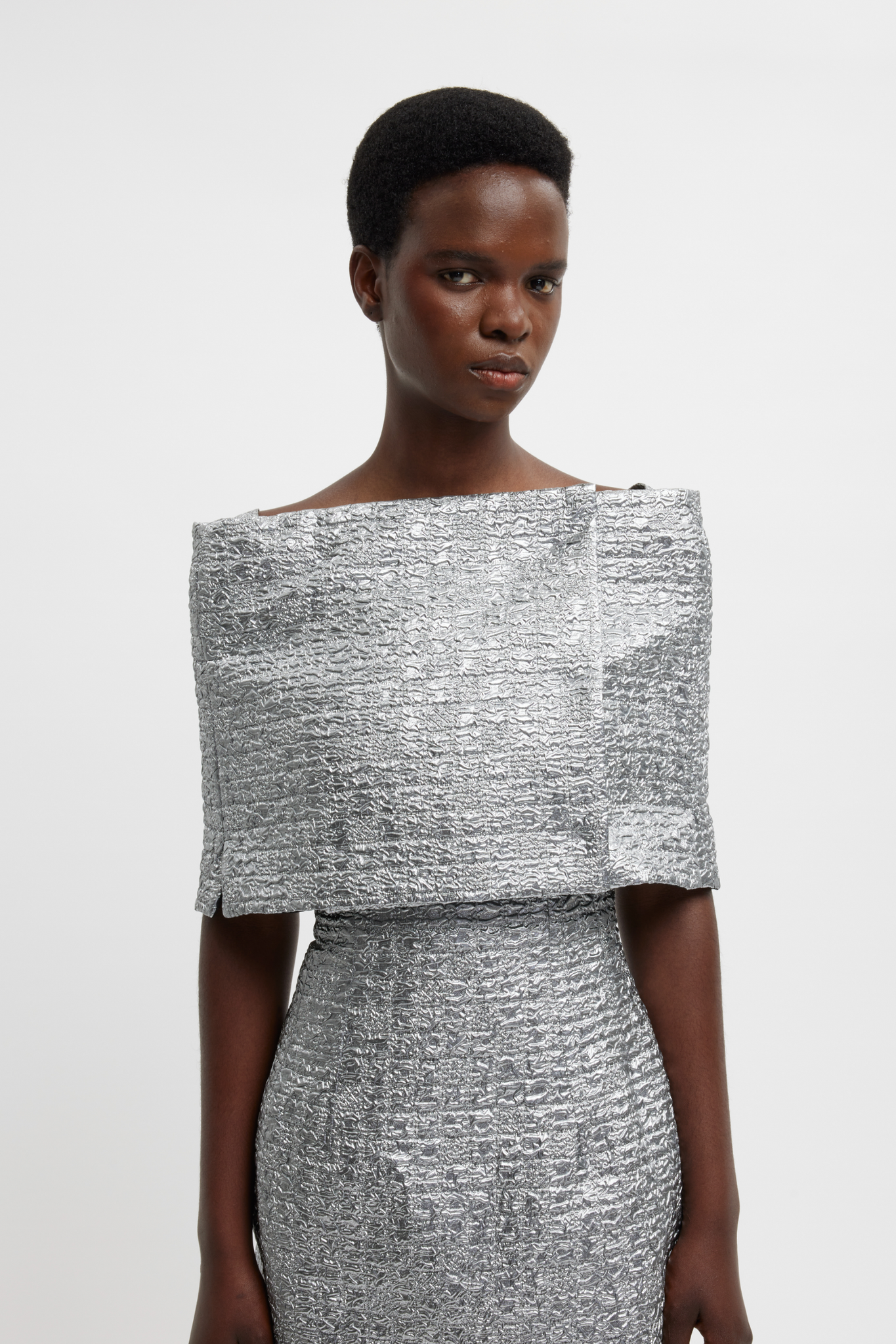 Bibiana Wrap In Silver Metallic Seersucker | Emilia Wickstead