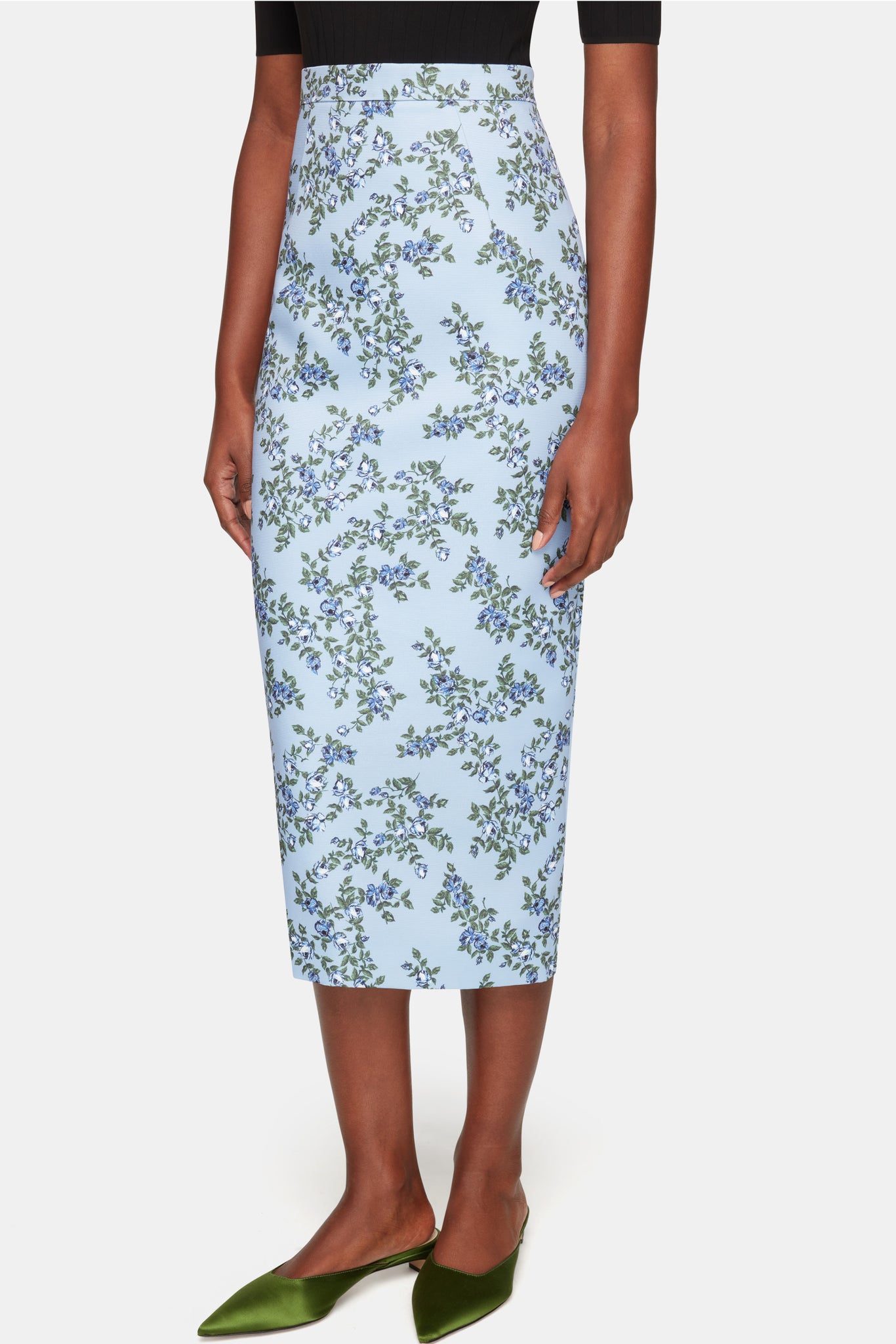 Lorelei Skirt In Blue Roses On Baby Blue Taffeta Faille | Emilia Wickstead