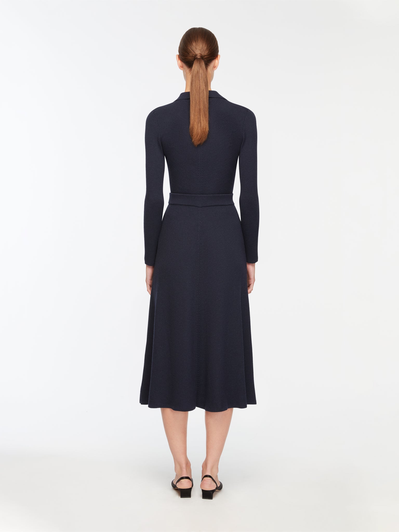 Dorian Skirt In Dark Navy Cashfeel