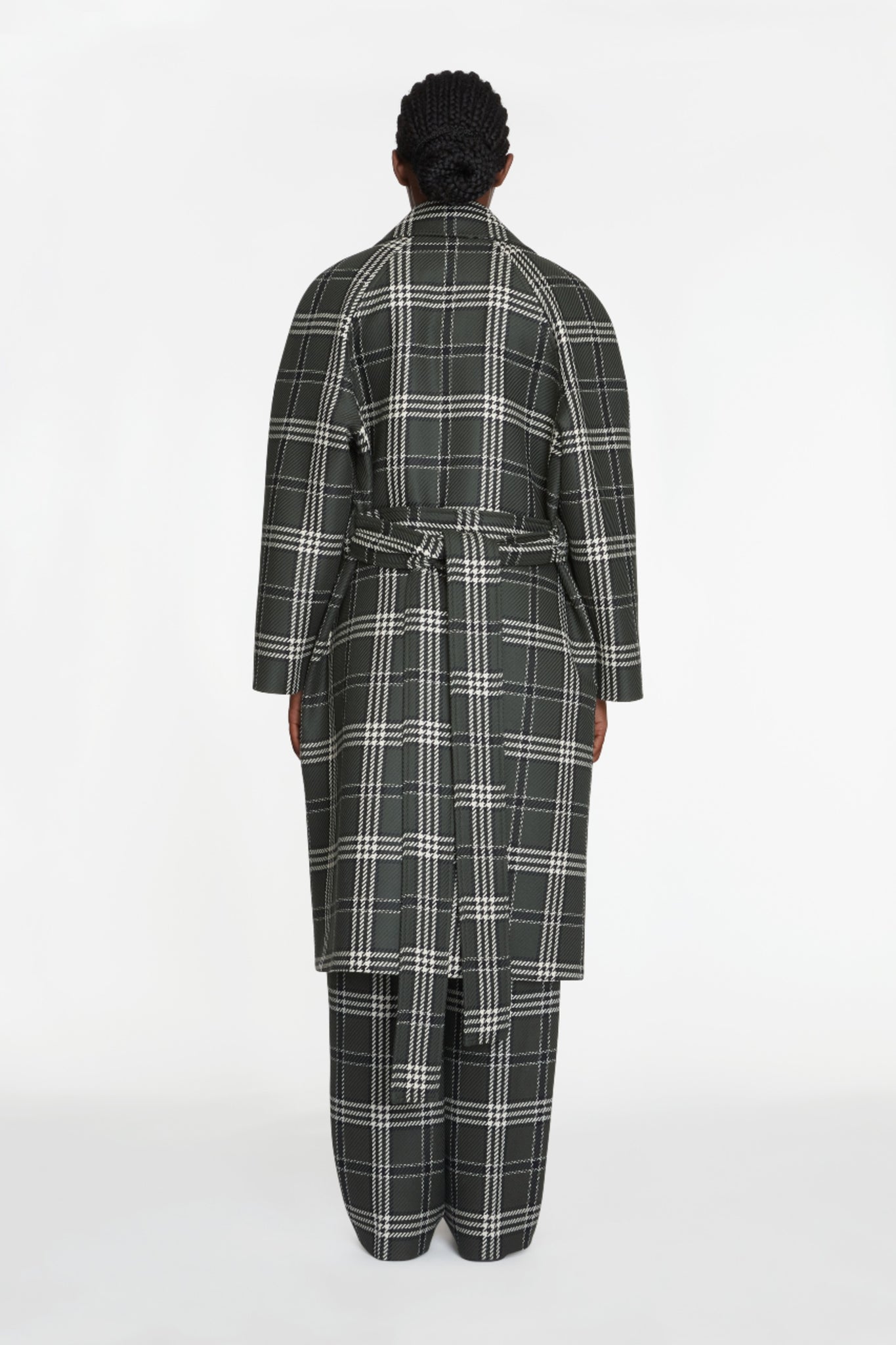 Lilabet Coat In Military Green Shetland Tartan