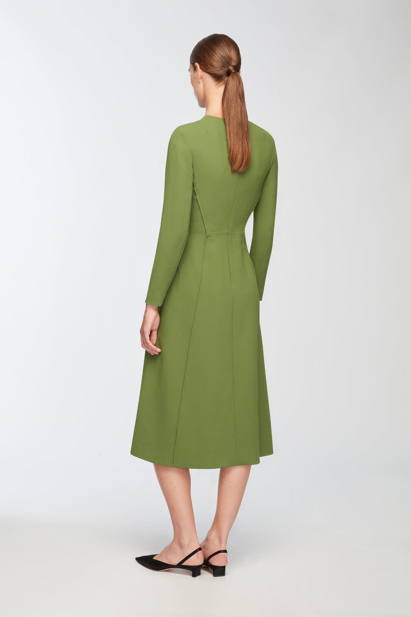 Collinson Dress In Olive Single Wool Crepe