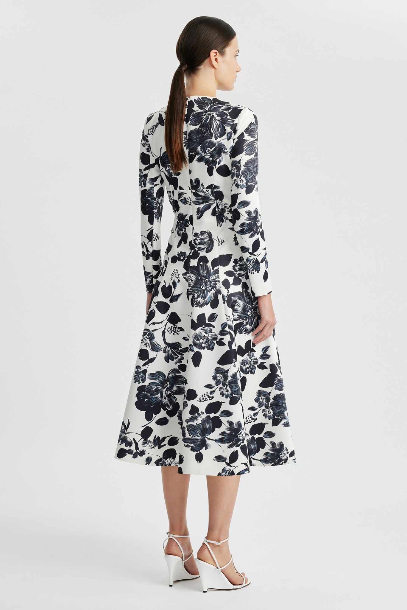 Tris Dress In Black Floral On Ivory Printed Twill | Emilia Wickstead