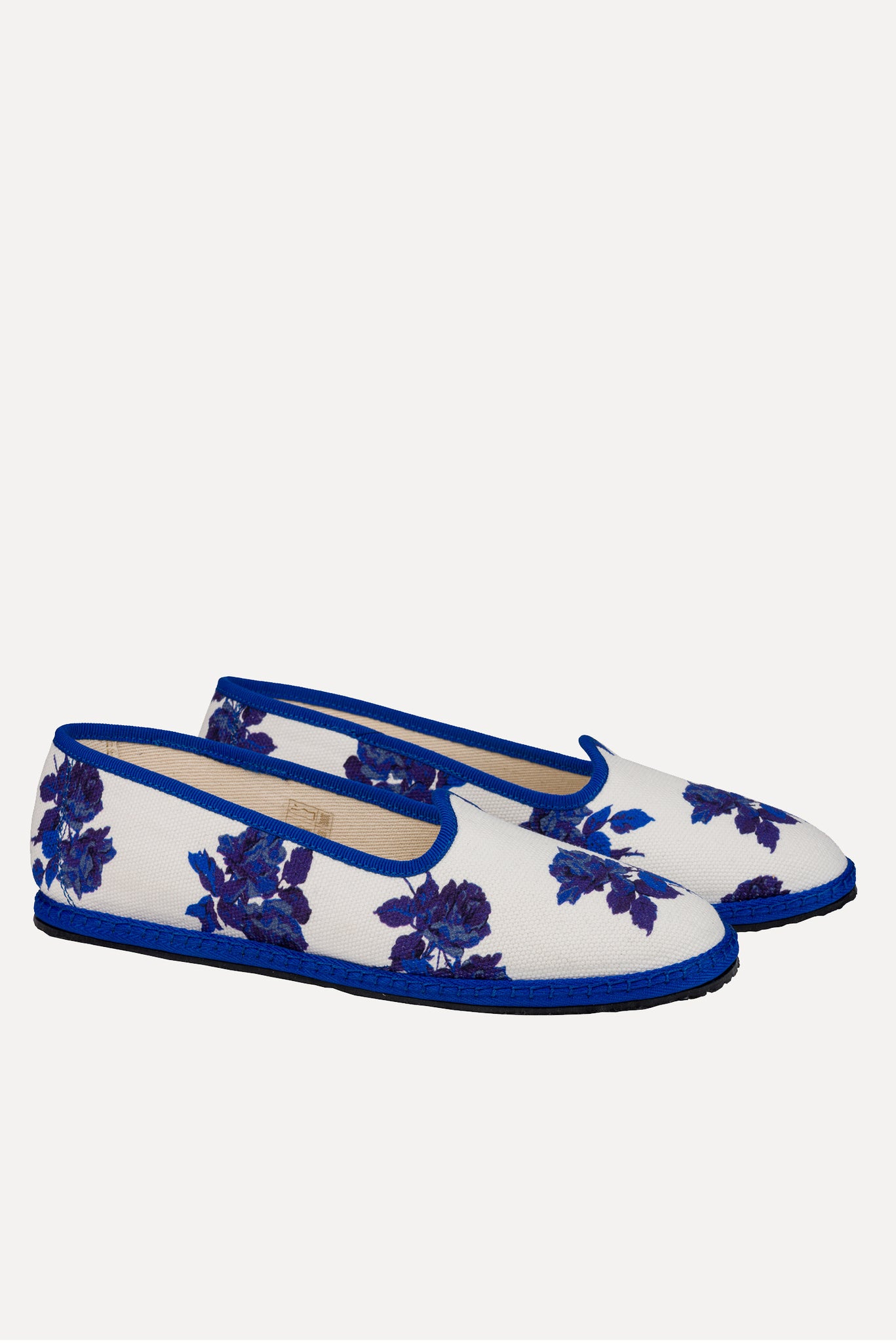 Classic Furlane Shoe | Emilia Wickstead x Vibi Venezia Blue Roses Print Deck Shoe | Emilia Wickstead